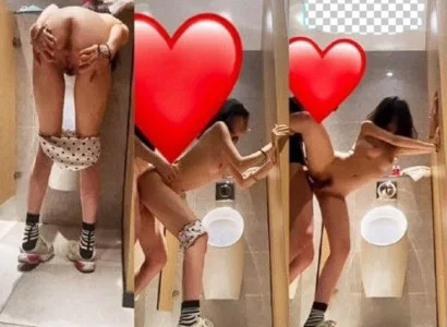 Cả hai nện em người yêu trong WC