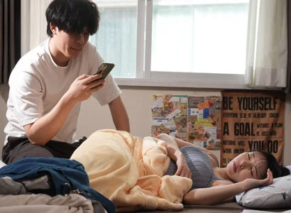 Người đàn ông khao khát nhìn người yêu ngoại tình